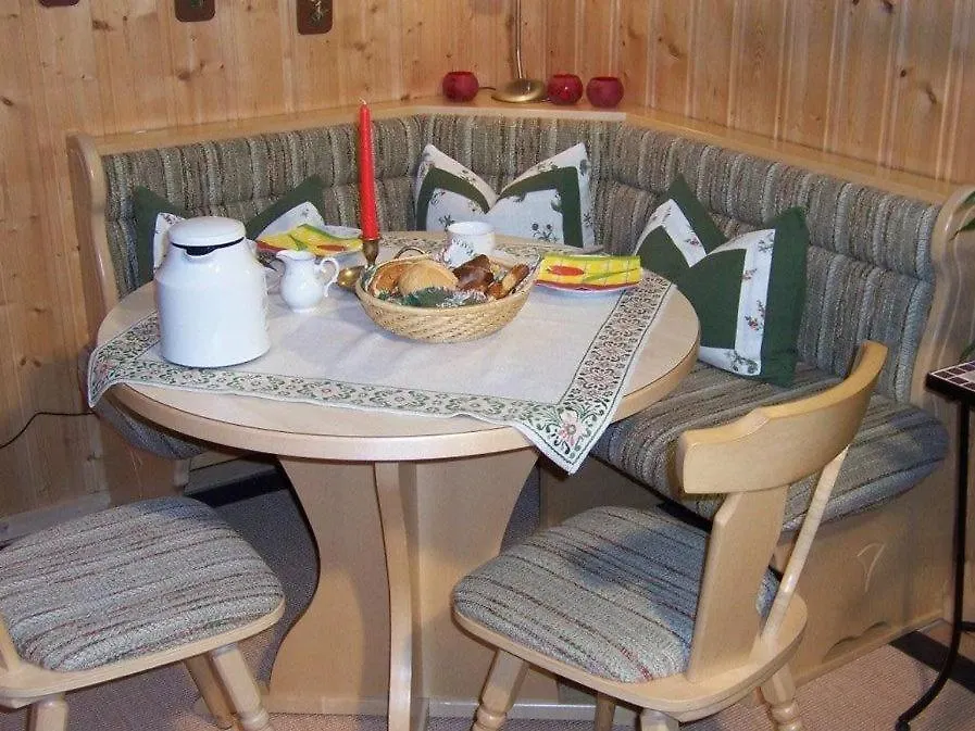 Ferienwohnung Gufler グライナウ 0*,